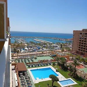 https://primera-lnea-de-playa-y-vista-al-mar-en-pyr-fuengirola.1costadelsol.com